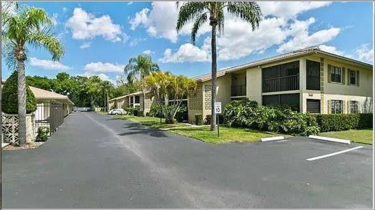 2515 BAYSHORE GARDENS PKWY #10, BRADENTON, FL, 34207