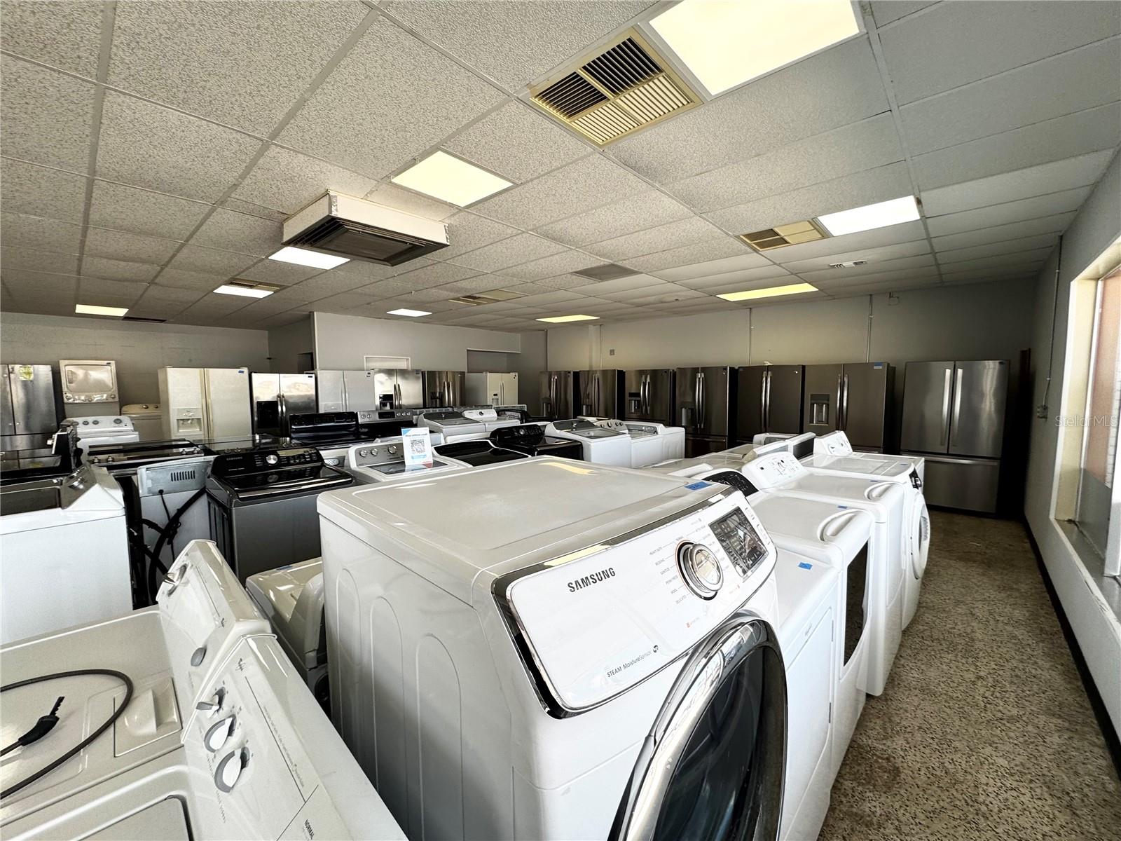 3090 BEE RIDGE RD, SARASOTA, FL, 34239