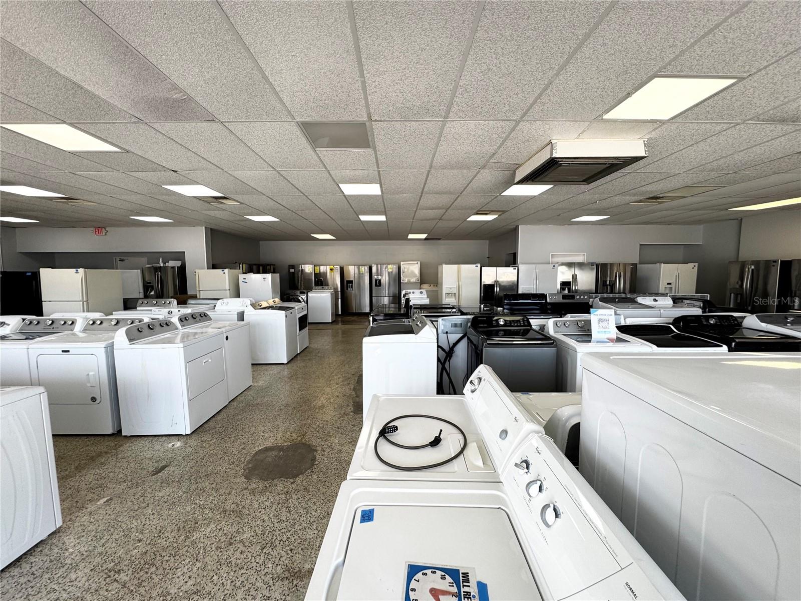 3090 BEE RIDGE RD, SARASOTA, FL, 34239