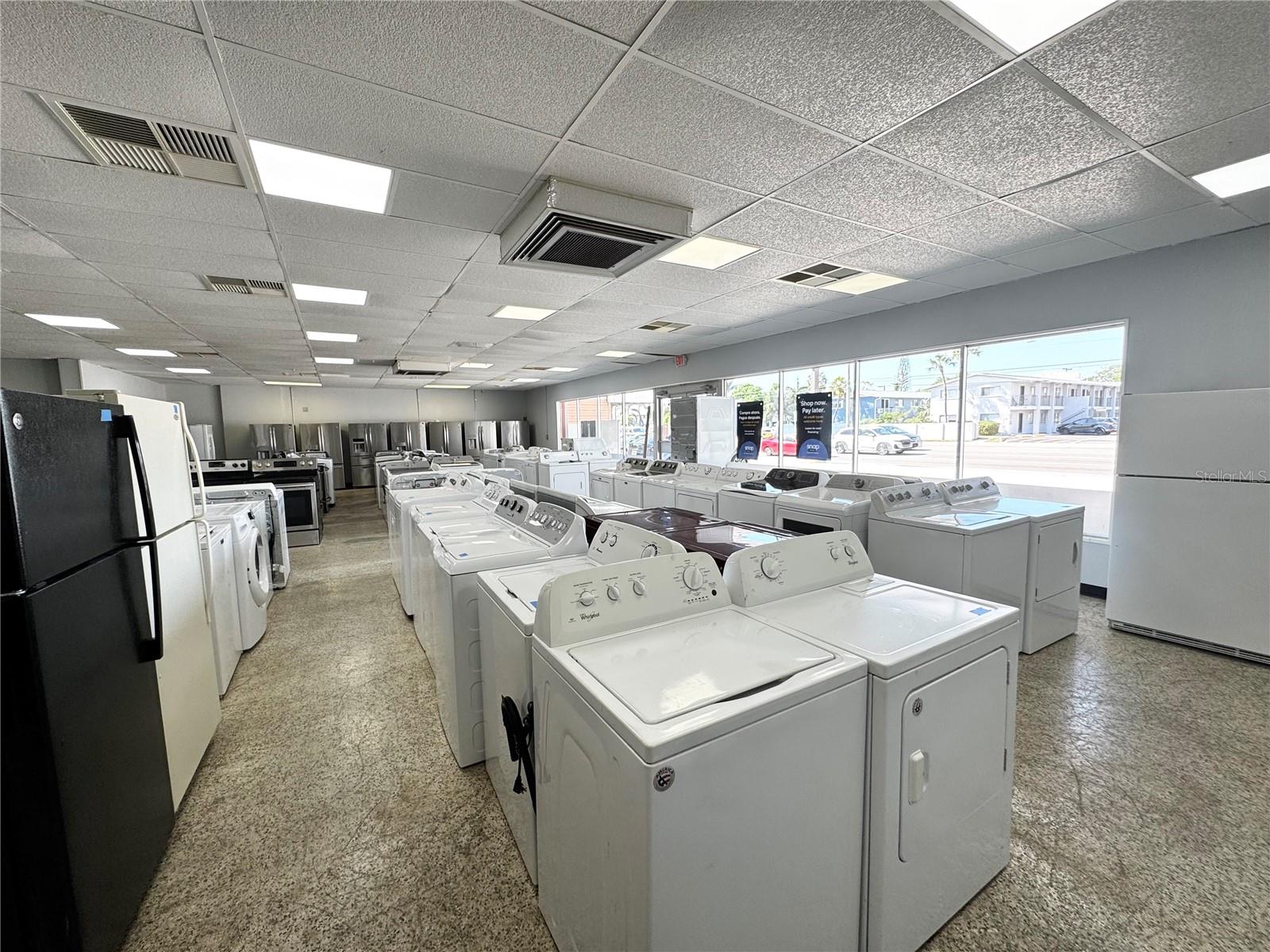 3090 BEE RIDGE RD, SARASOTA, FL, 34239