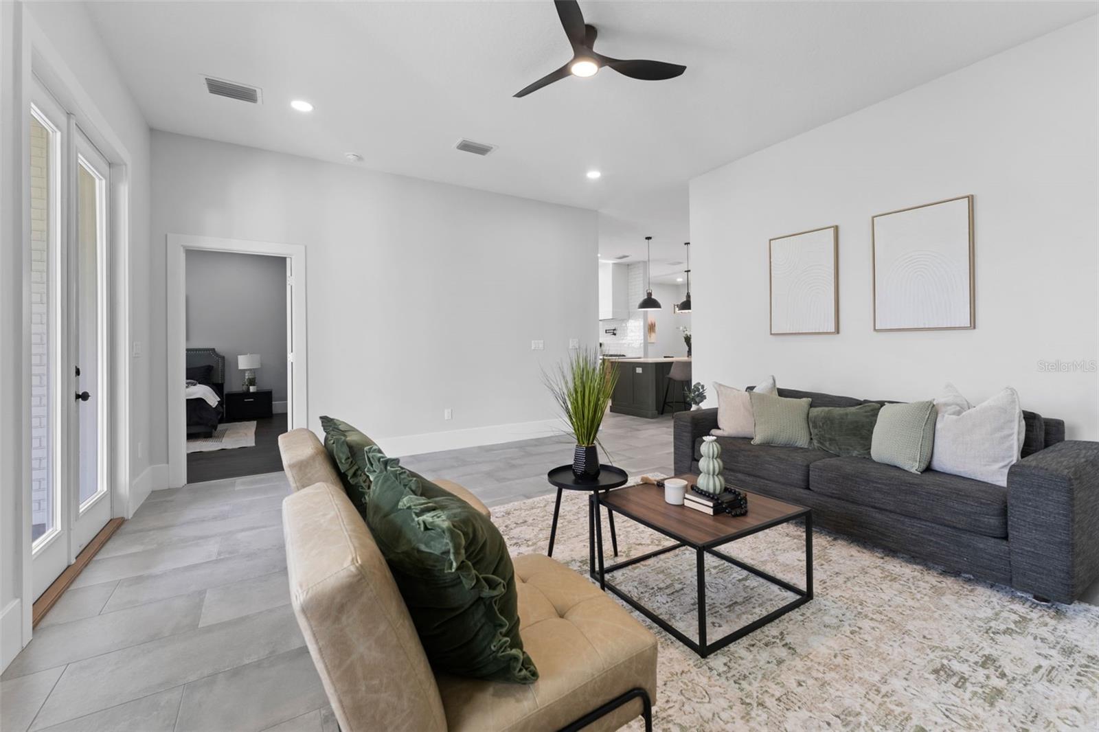 806 W ADALEE ST, TAMPA, FL, 33603