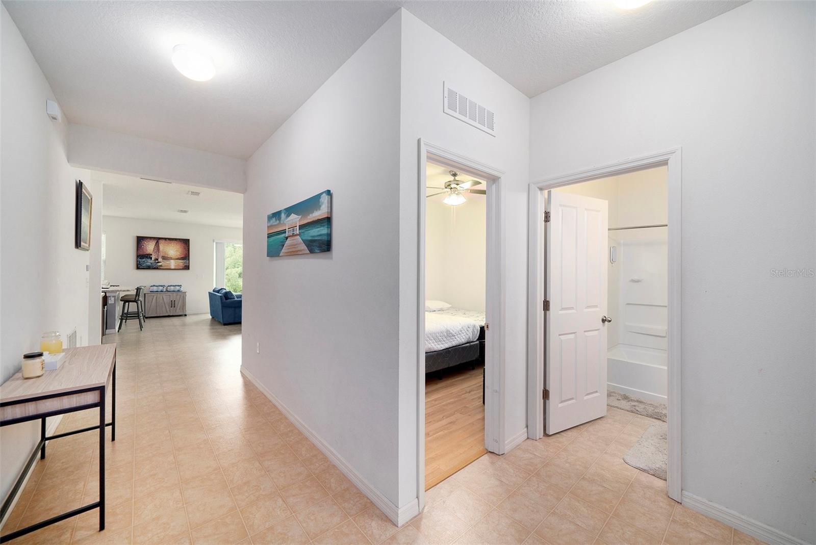 11527 SOUTHERN CREEK DR, GIBSONTON, FL, 33534