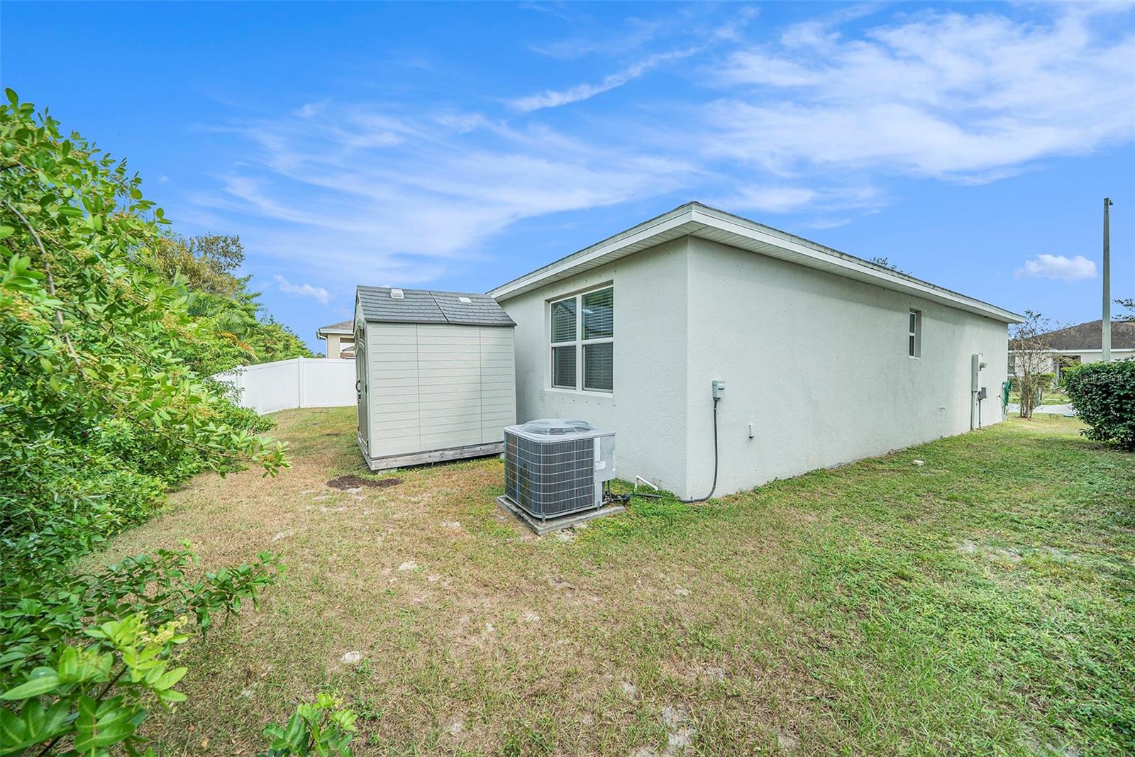 11527 SOUTHERN CREEK DR, GIBSONTON, FL, 33534