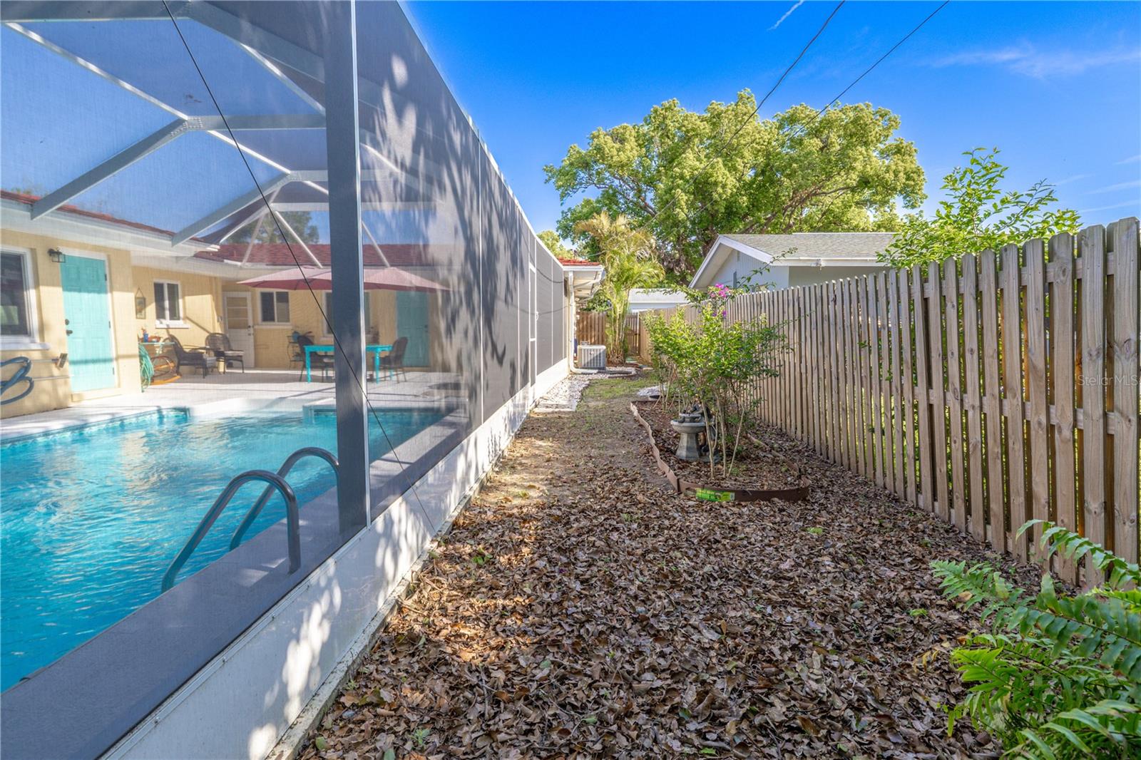 1101 S HILLCREST AVE, CLEARWATER, FL, 33756