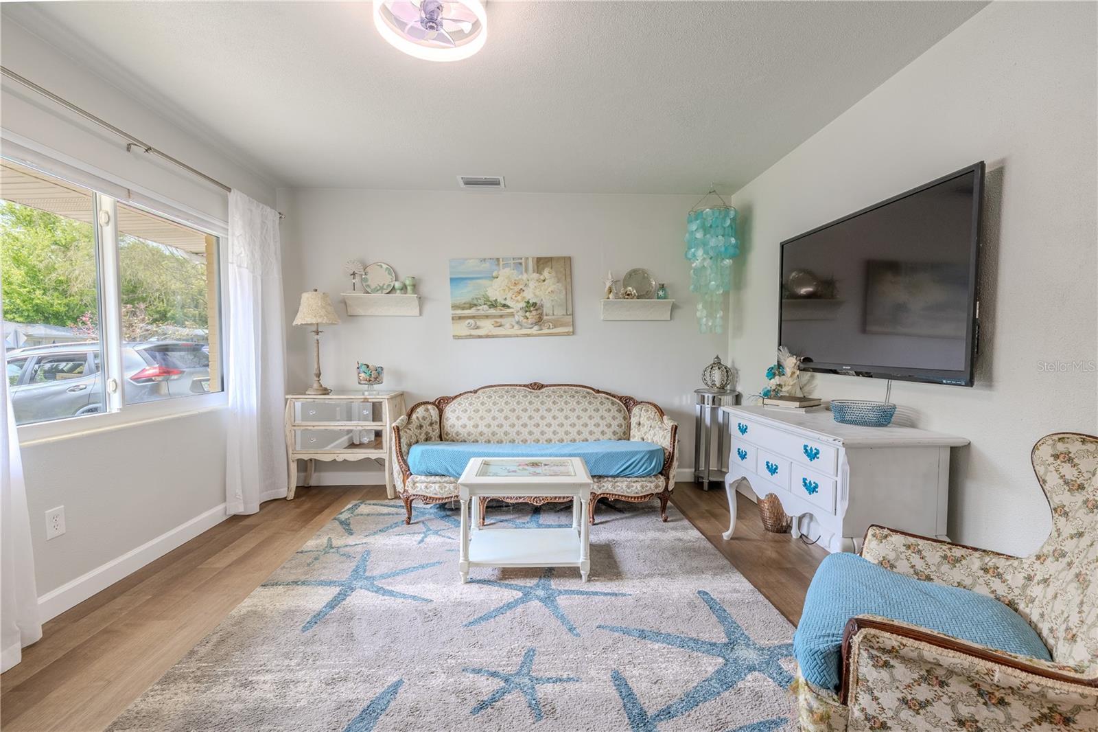 1101 S HILLCREST AVE, CLEARWATER, FL, 33756