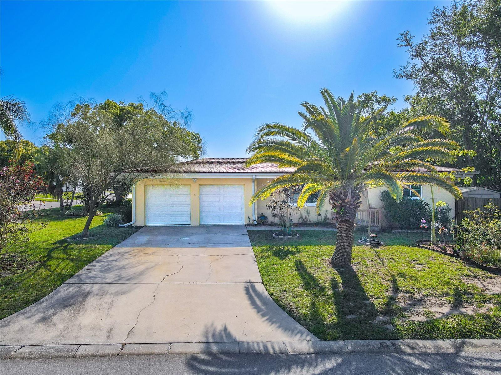 1101 S HILLCREST AVE, CLEARWATER, FL, 33756