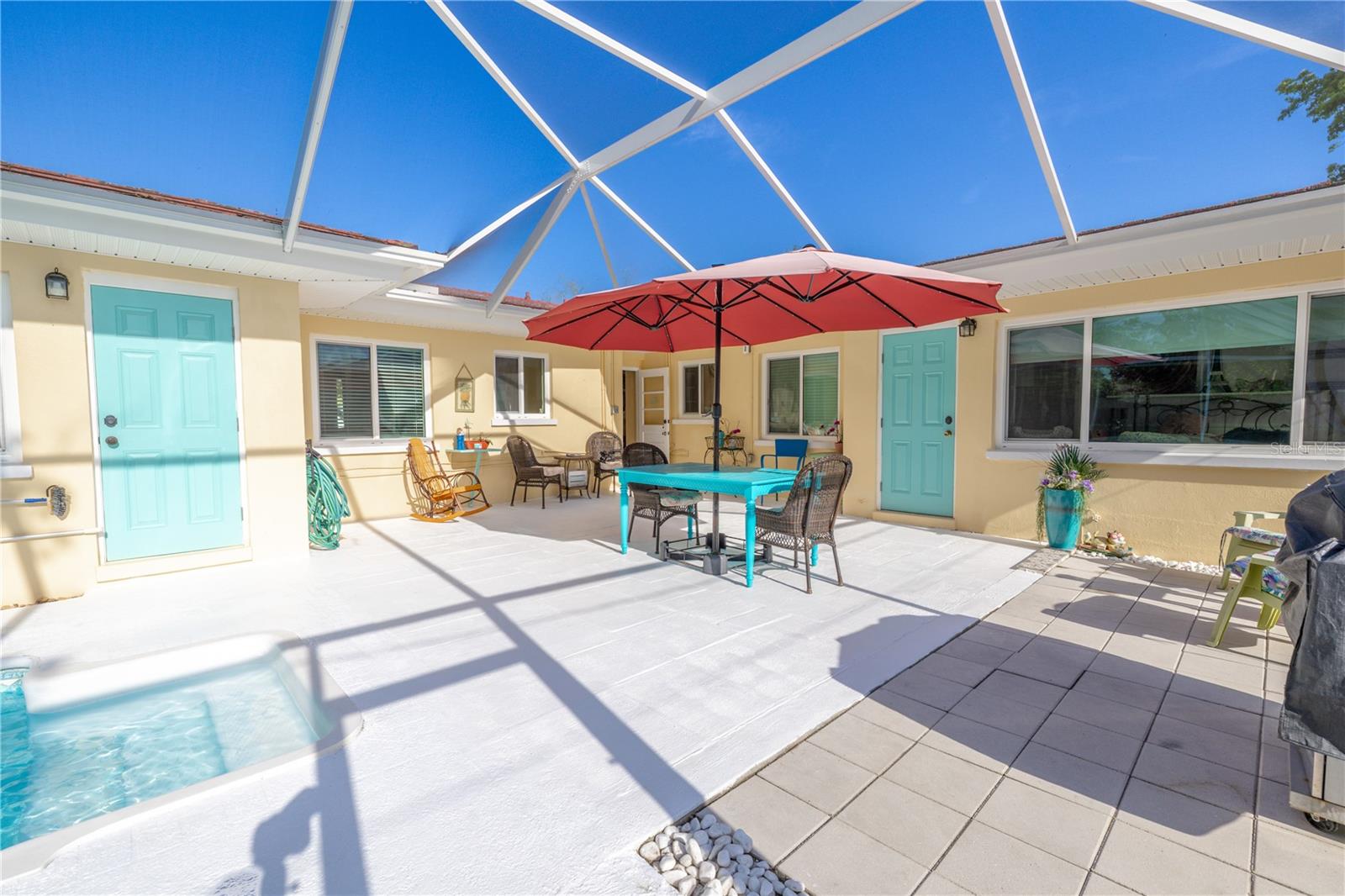 1101 S HILLCREST AVE, CLEARWATER, FL, 33756