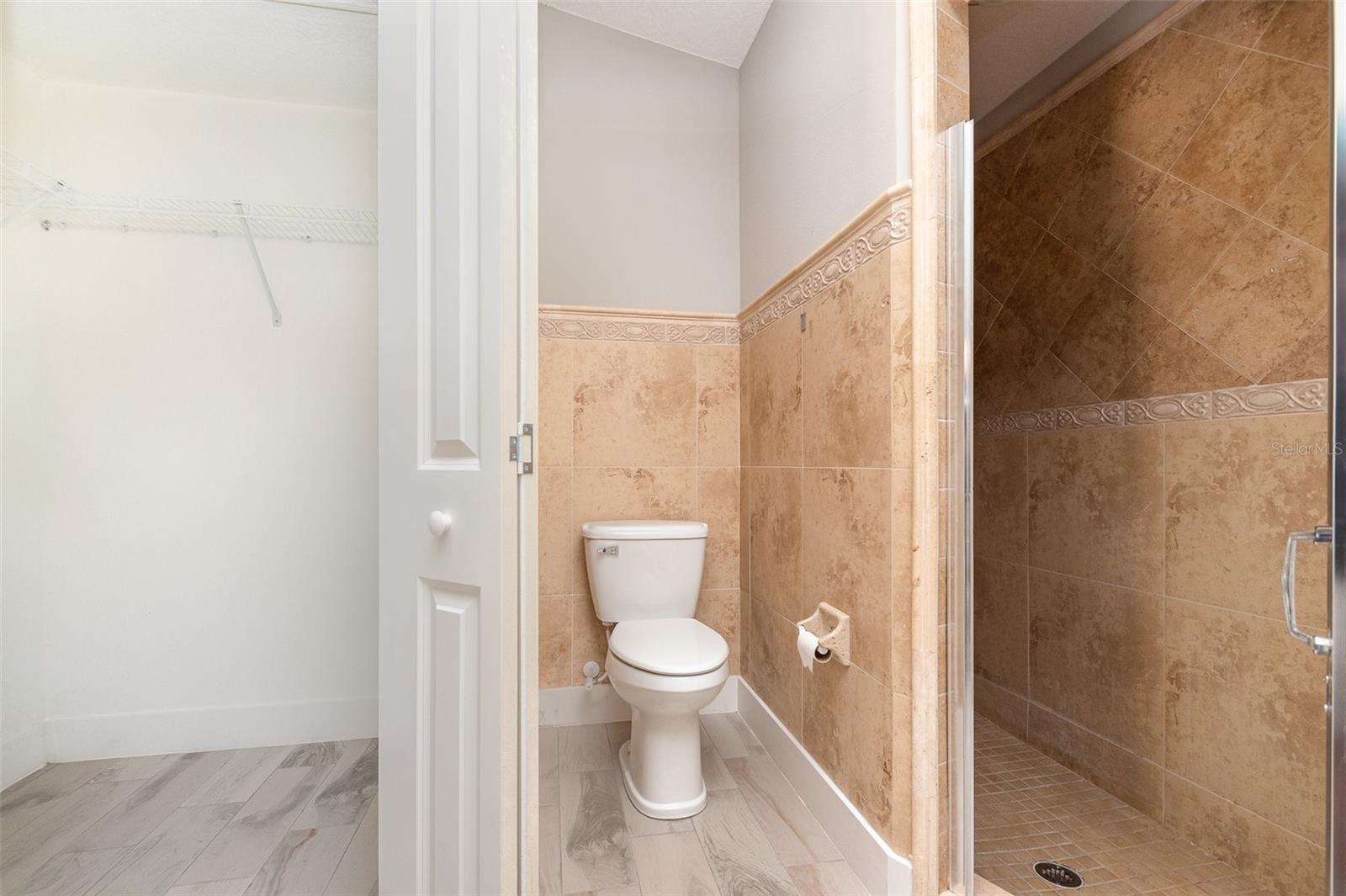 7231 EDGEWATER SHORES CT, ORLANDO, FL, 32810