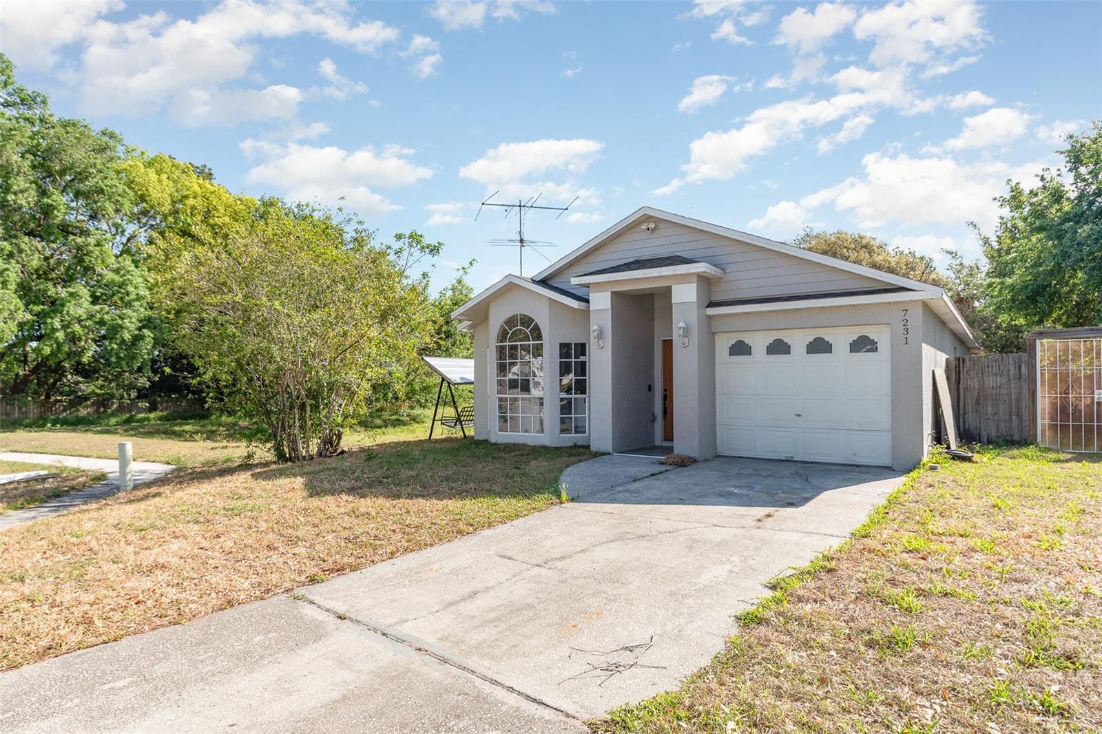 7231 EDGEWATER SHORES CT, ORLANDO, FL, 32810