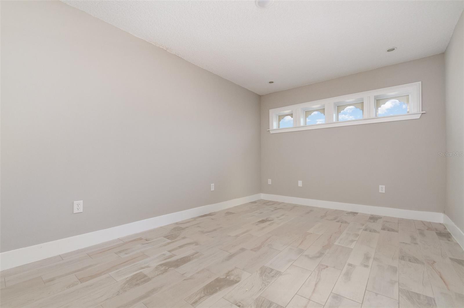 7231 EDGEWATER SHORES CT, ORLANDO, FL, 32810