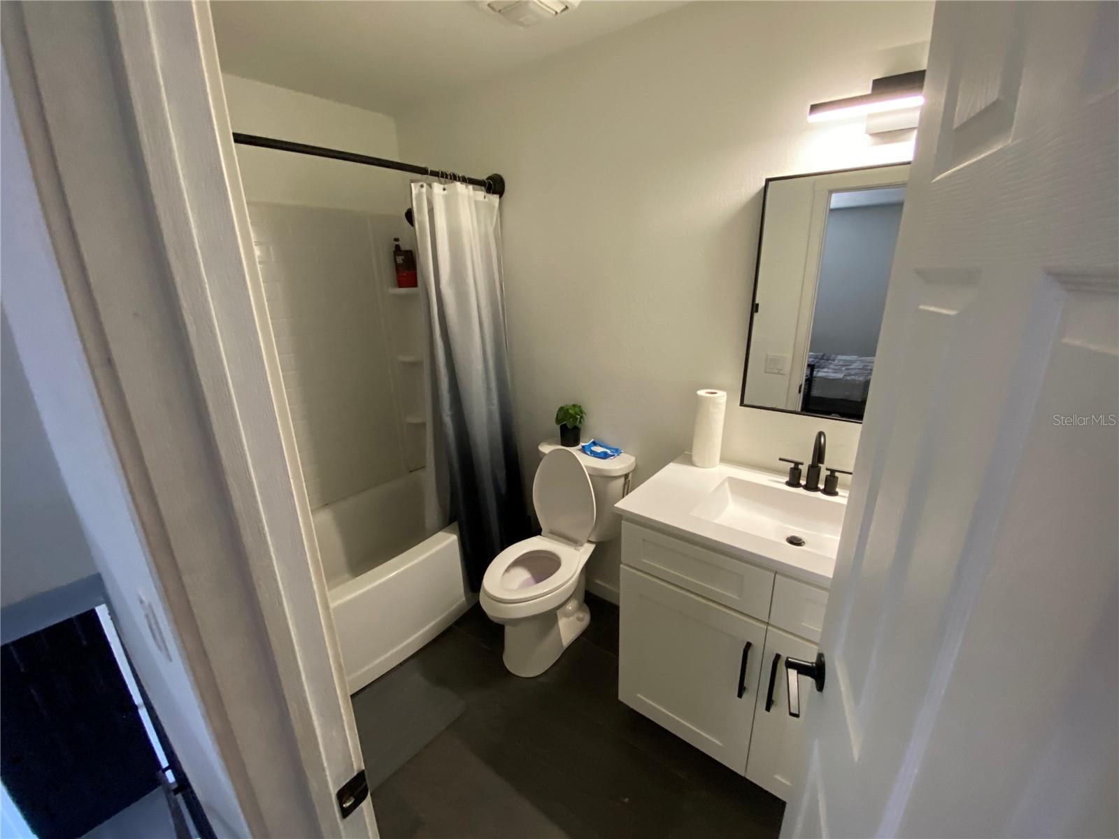 4414 OVERLOOK DR #18, PALM BAY, FL, 32905