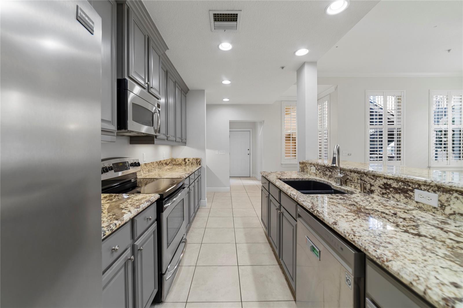 1430 LAKE BALDWIN LN #Unit B, ORLANDO, FL, 32814