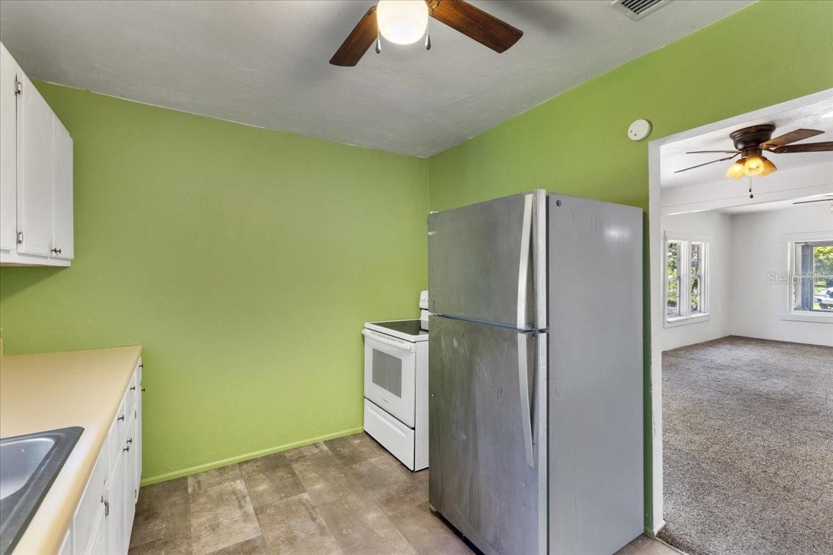 709 NE 2ND AVE, TRENTON, FL, 32693