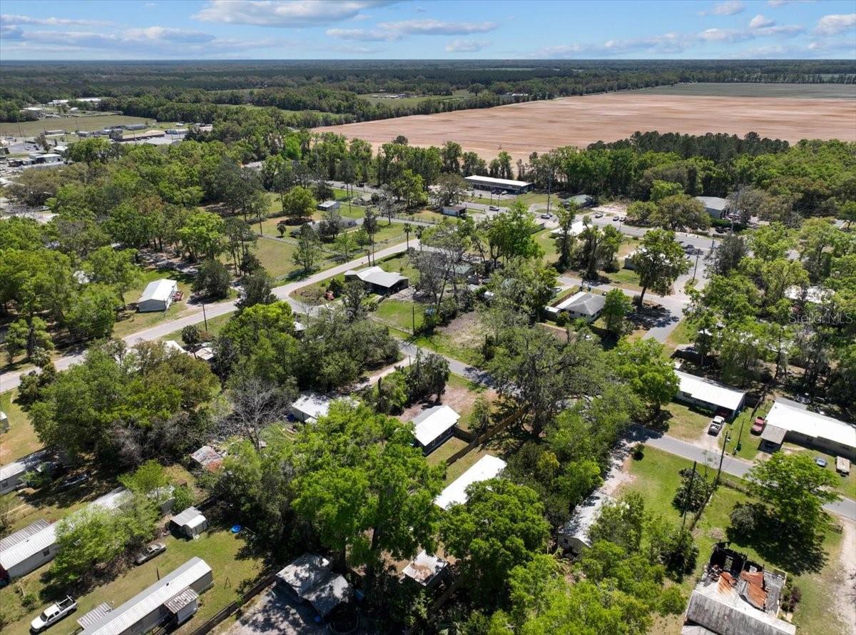 709 NE 2ND AVE, TRENTON, FL, 32693