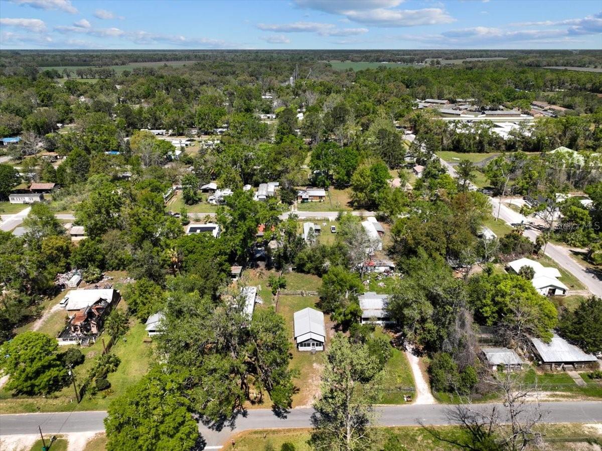 709 NE 2ND AVE, TRENTON, FL, 32693