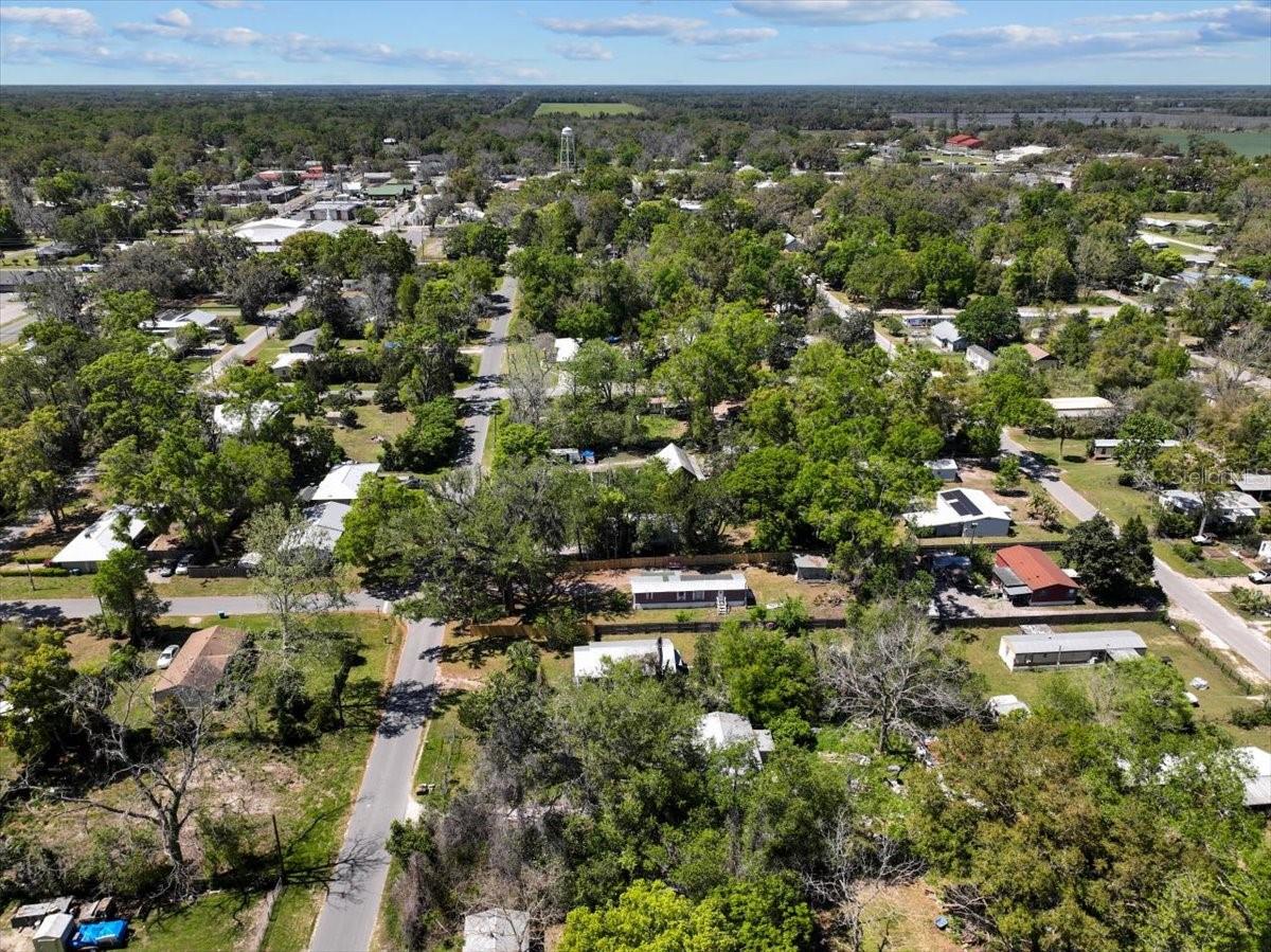 709 NE 2ND AVE, TRENTON, FL, 32693