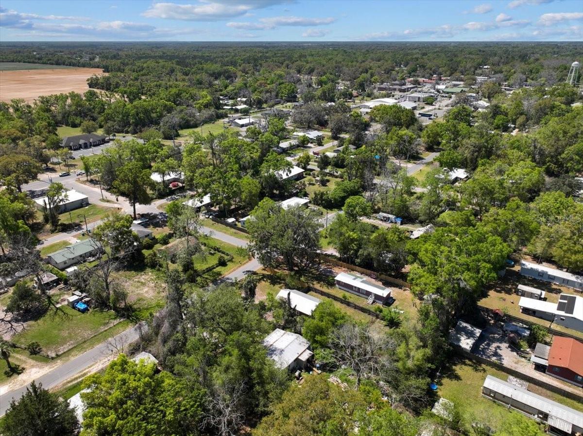 709 NE 2ND AVE, TRENTON, FL, 32693