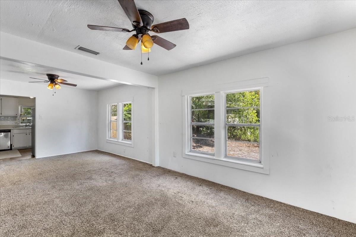 709 NE 2ND AVE, TRENTON, FL, 32693