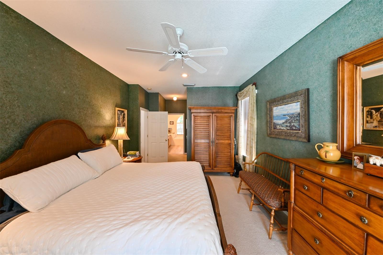 12920 LAKE VENTANA DR, TAMPA, FL, 33625