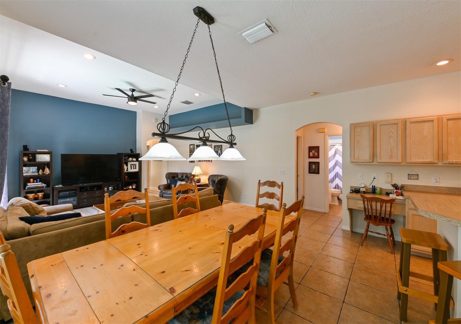 12920 LAKE VENTANA DR, TAMPA, FL, 33625