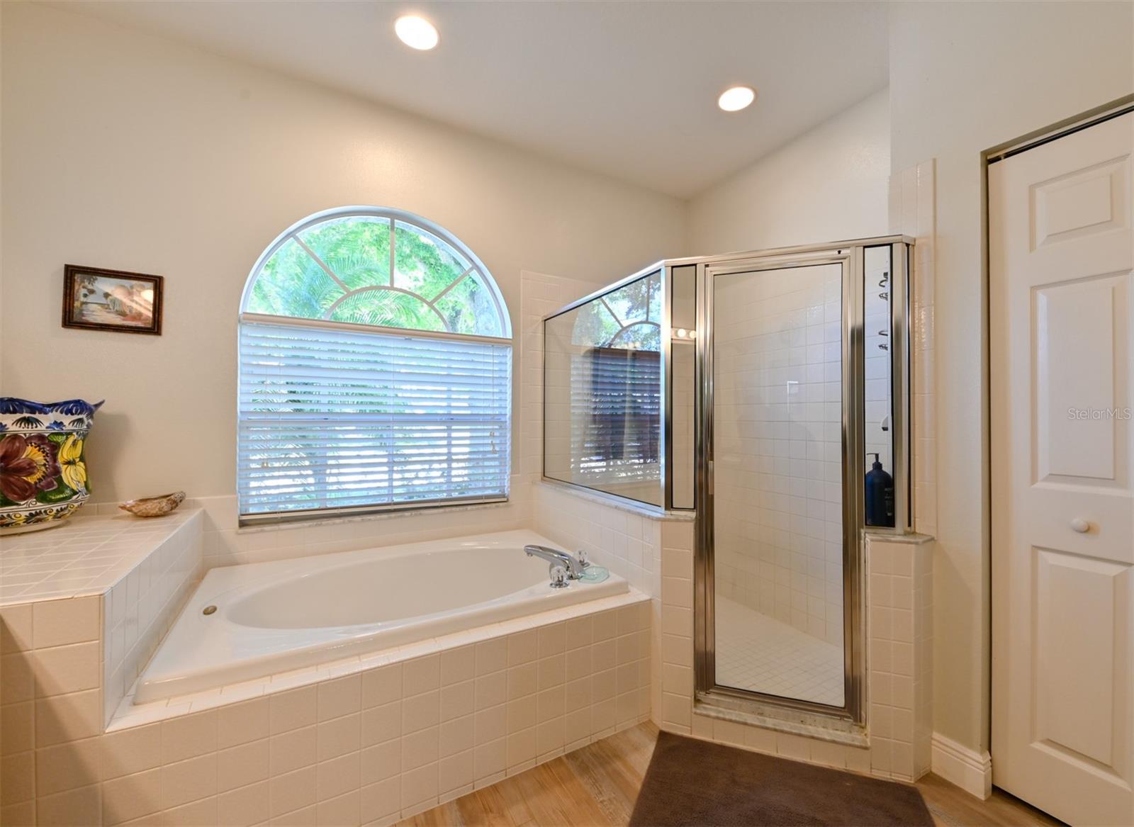 12920 LAKE VENTANA DR, TAMPA, FL, 33625