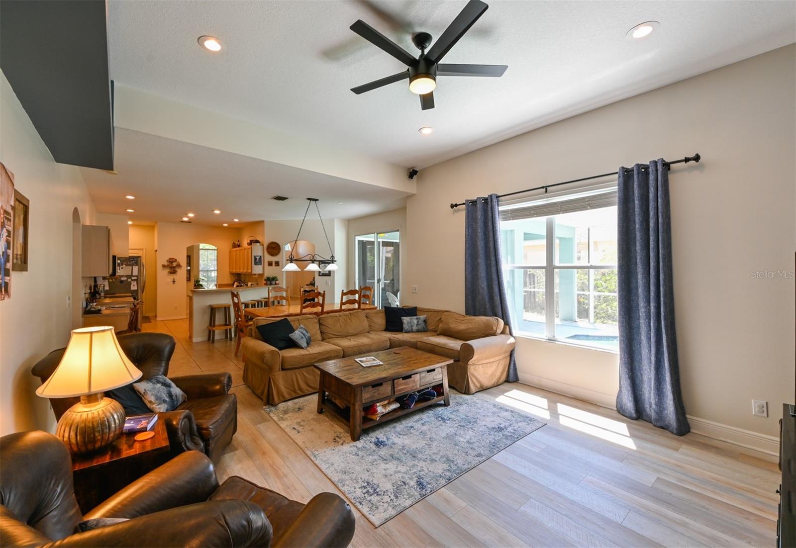 12920 LAKE VENTANA DR, TAMPA, FL, 33625