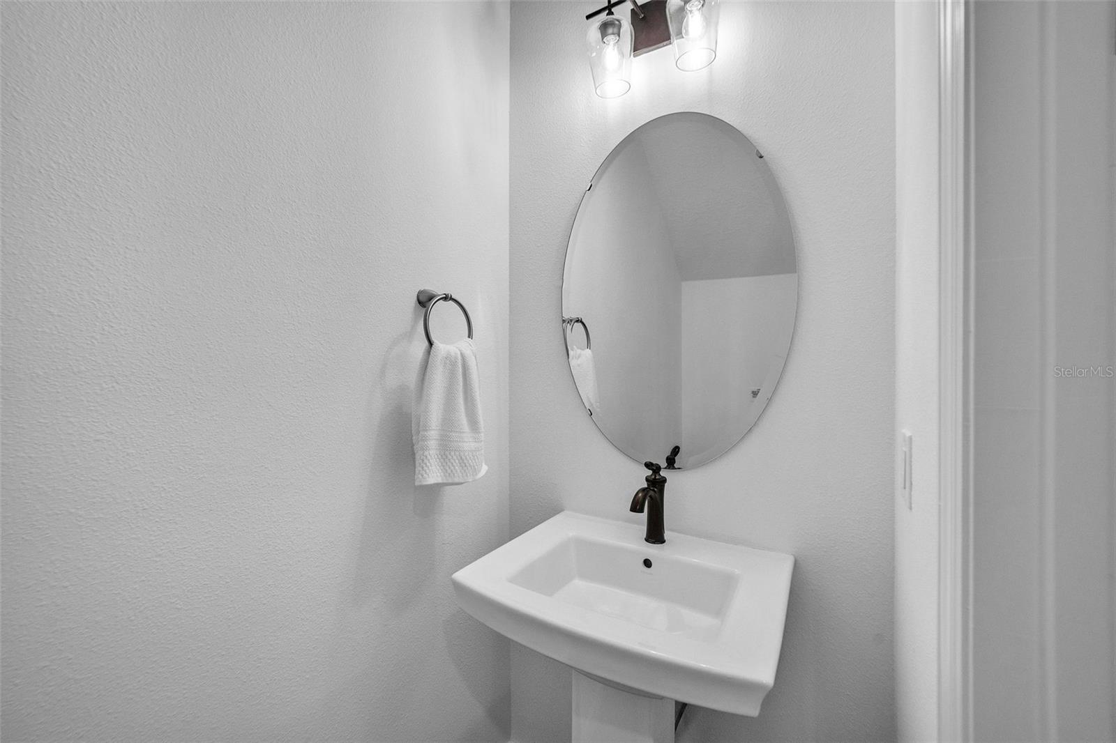 823 LONGBOAT DR, DAVENPORT, FL, 33896