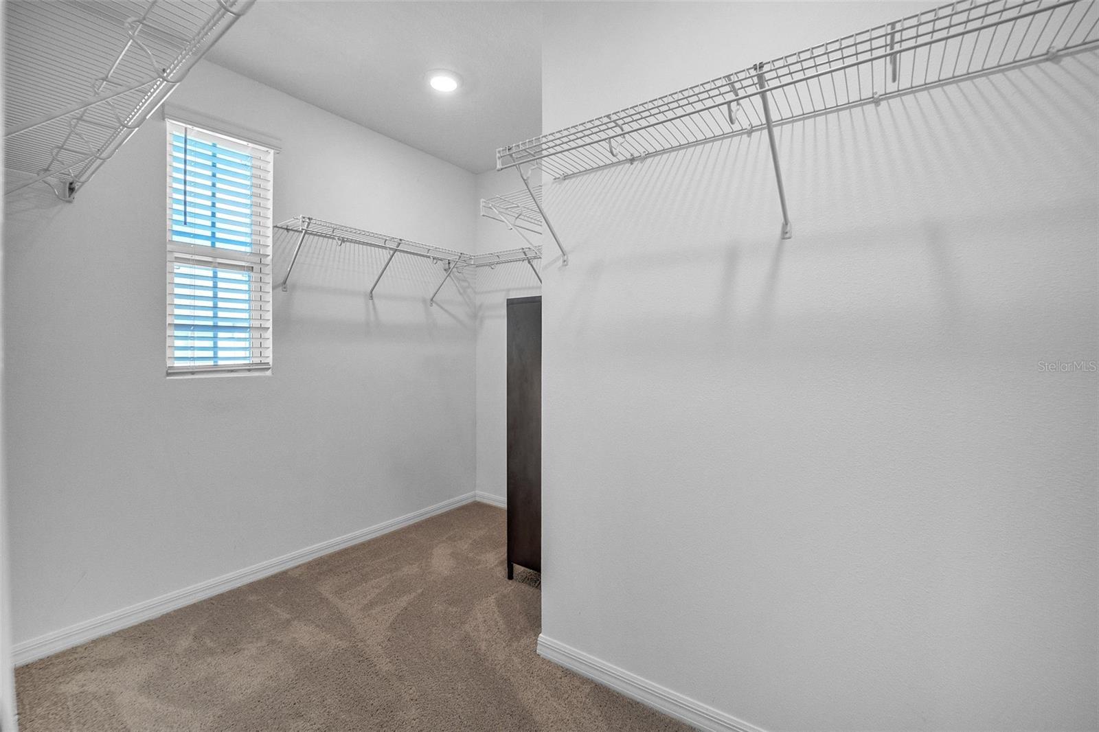 823 LONGBOAT DR, DAVENPORT, FL, 33896