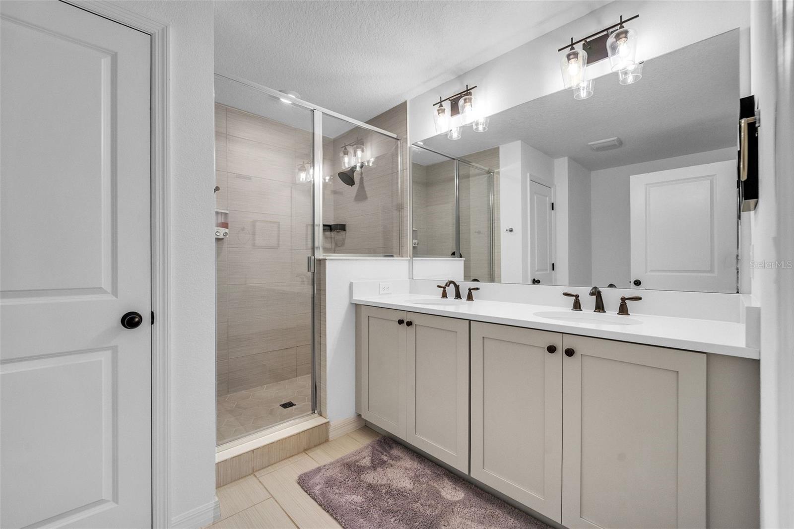 823 LONGBOAT DR, DAVENPORT, FL, 33896