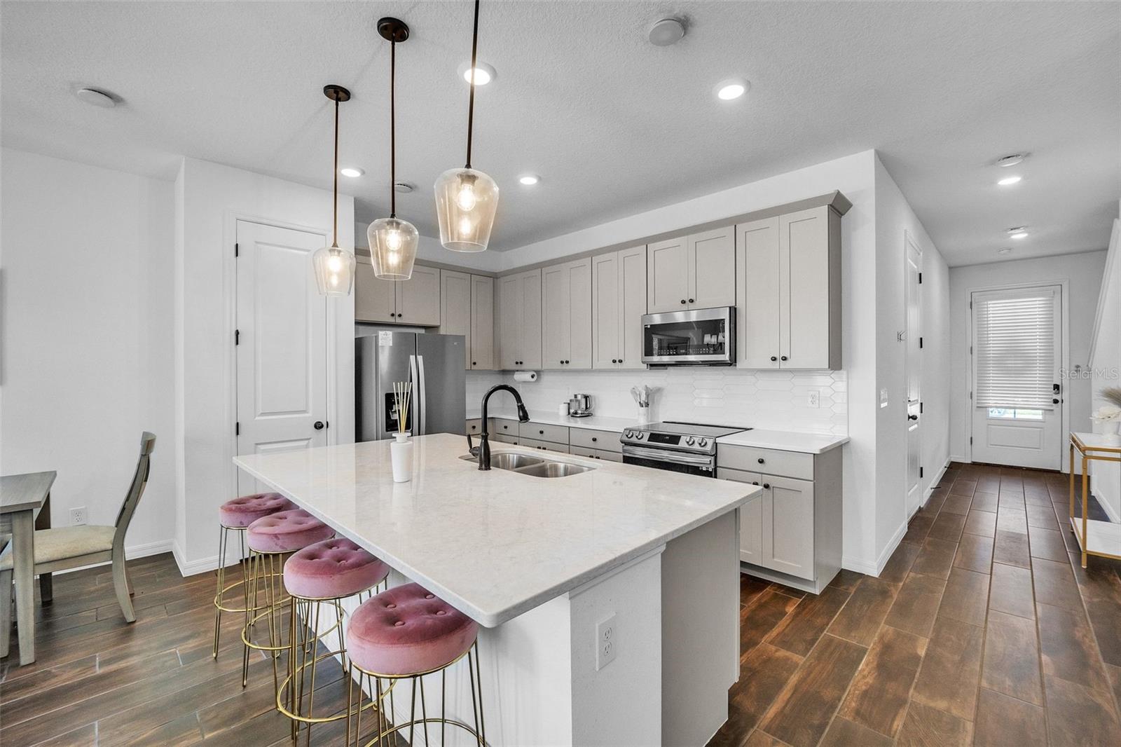 823 LONGBOAT DR, DAVENPORT, FL, 33896