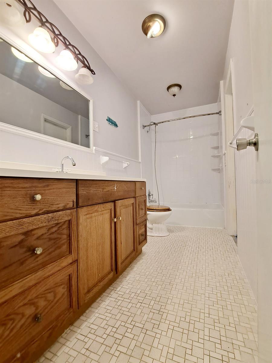 23677 NW 183 AVE, HIGH SPRINGS, FL, 32643