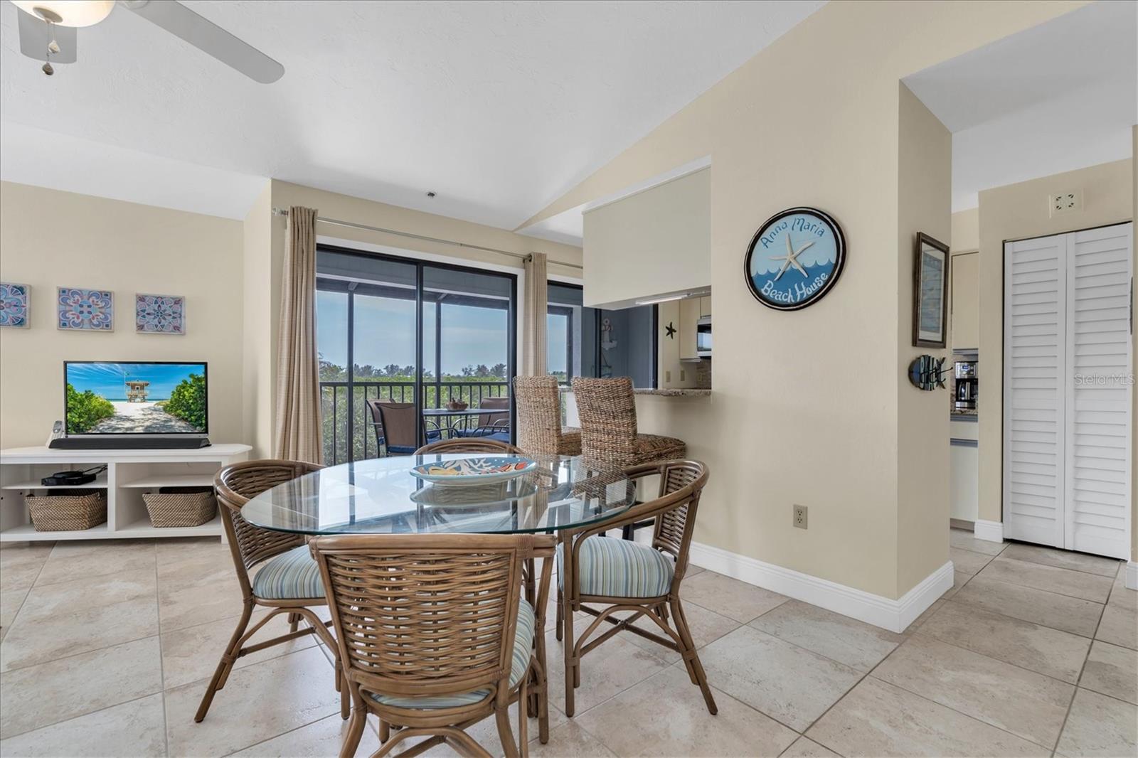 3601 EAST BAY DR #205, HOLMES BEACH, FL, 34217