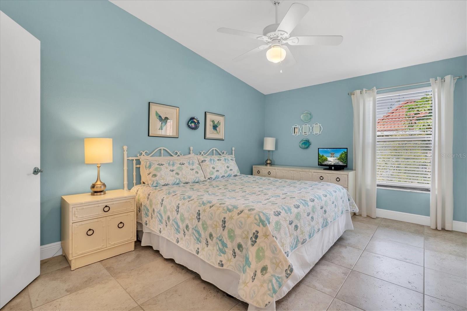 3601 EAST BAY DR #205, HOLMES BEACH, FL, 34217