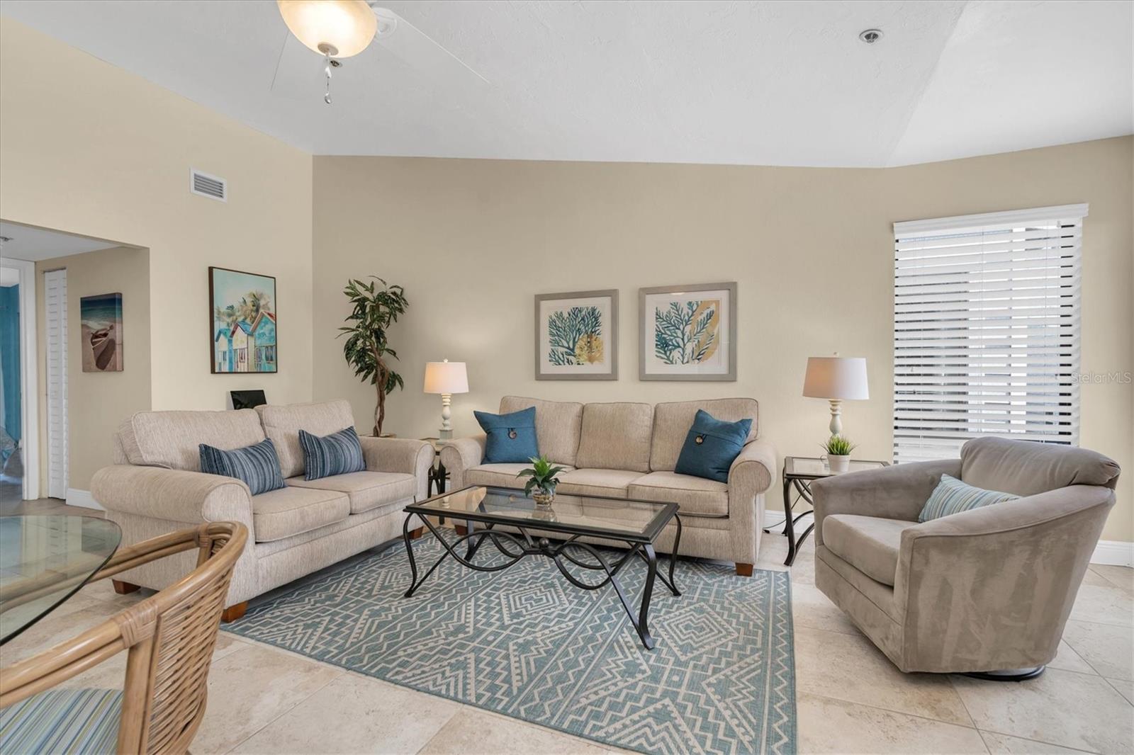 3601 EAST BAY DR #205, HOLMES BEACH, FL, 34217