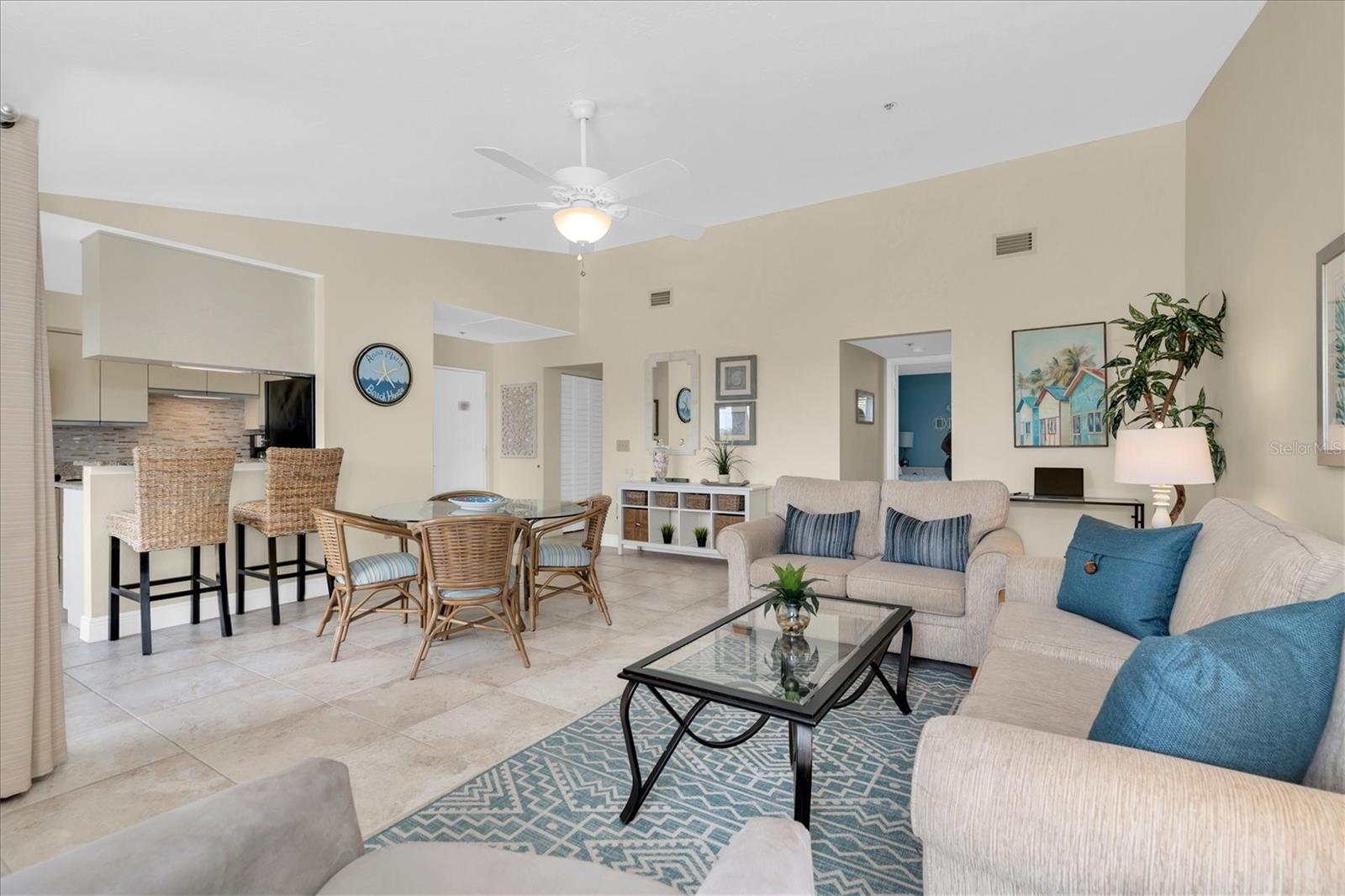 3601 EAST BAY DR #205, HOLMES BEACH, FL, 34217
