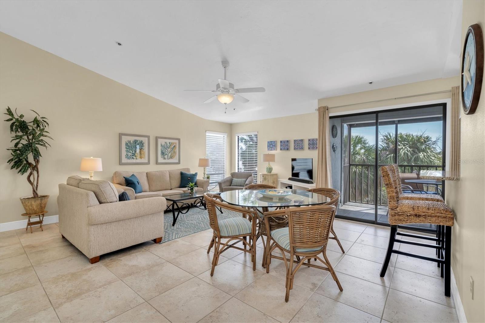 3601 EAST BAY DR #205, HOLMES BEACH, FL, 34217