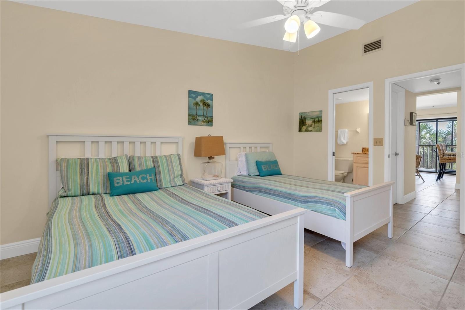 3601 EAST BAY DR #205, HOLMES BEACH, FL, 34217