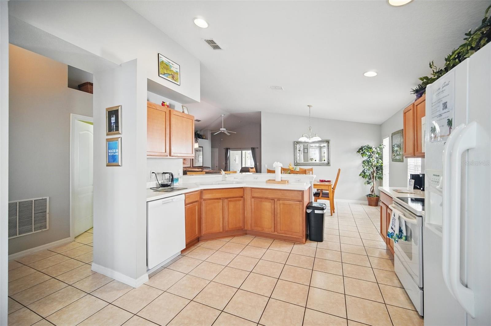 629 HENLEY CIR, DAVENPORT, FL, 33896