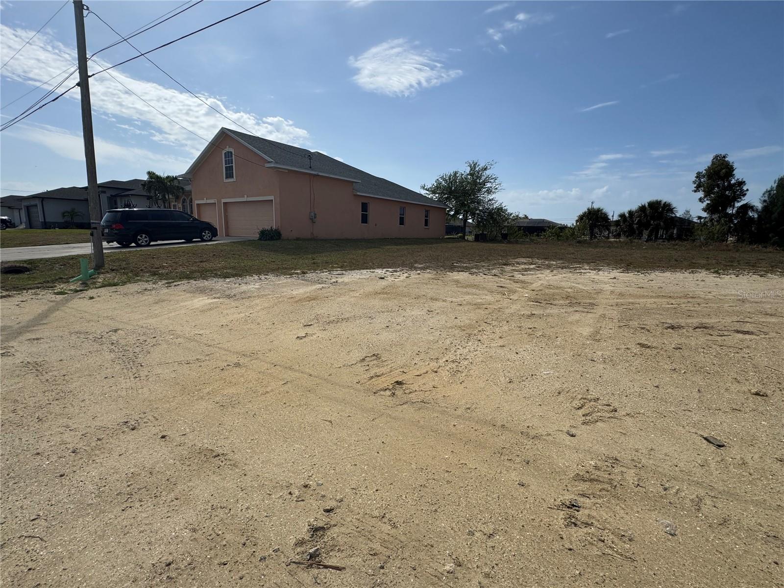 332 NE 9TH ST, CAPE CORAL, FL, 33909