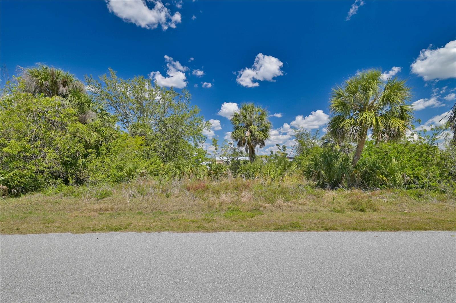 18318 KERRVILLE CIR, PORT CHARLOTTE, FL, 33948