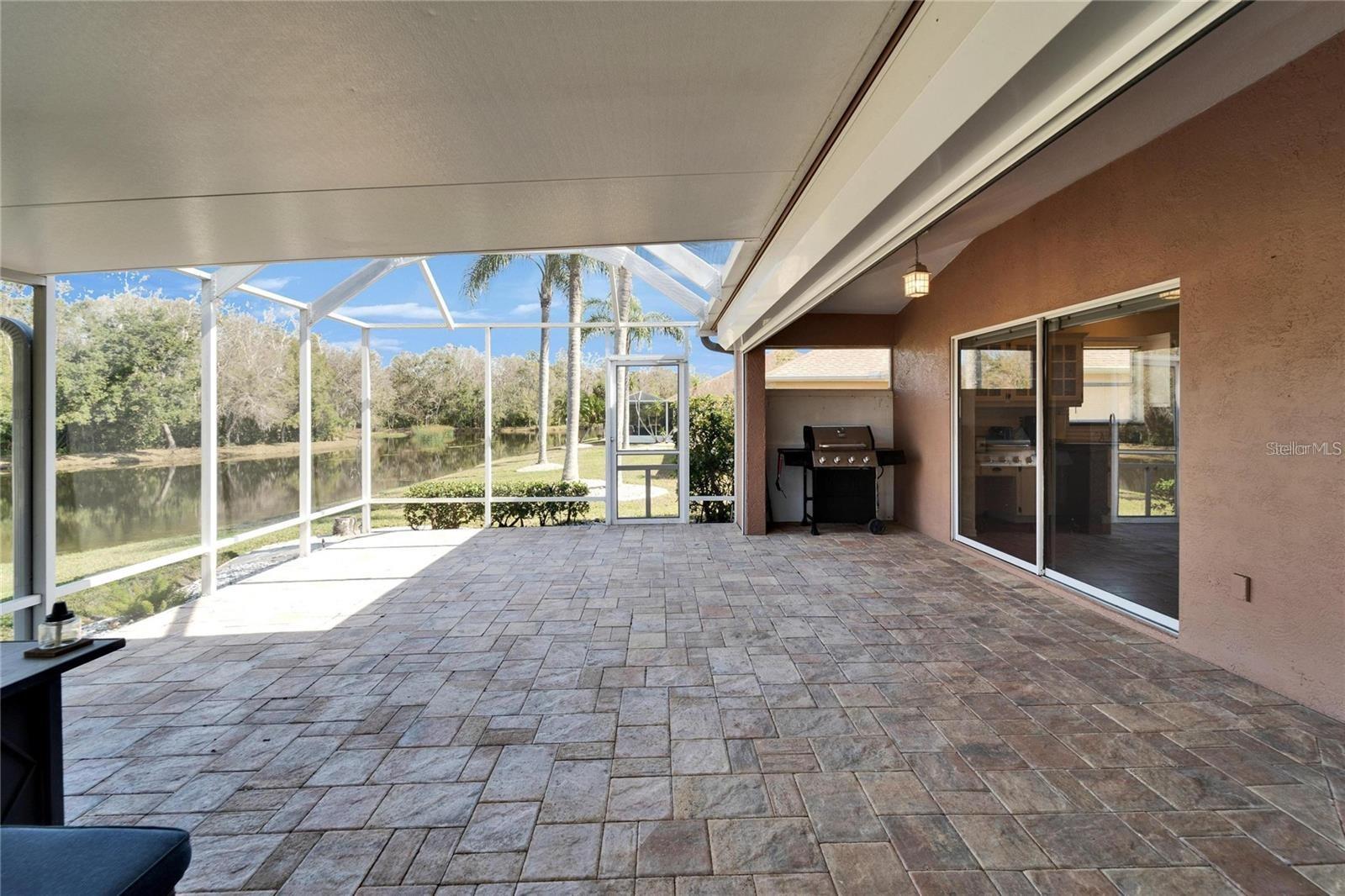 1228 CALOOSA CREEK CT, SUN CITY CENTER, FL, 33573