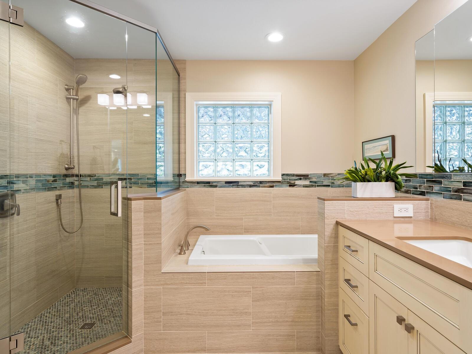 606 OWL WAY, SARASOTA, FL, 34236