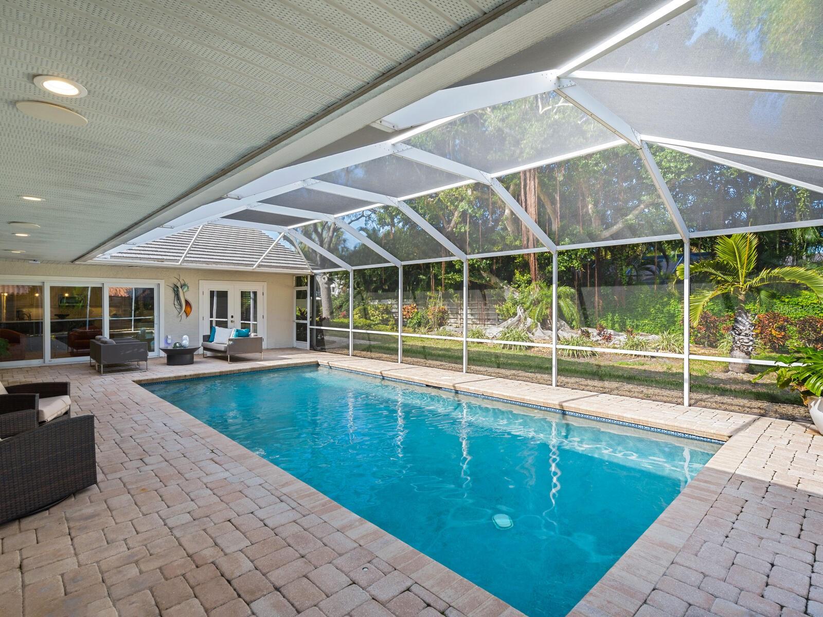 606 OWL WAY, SARASOTA, FL, 34236