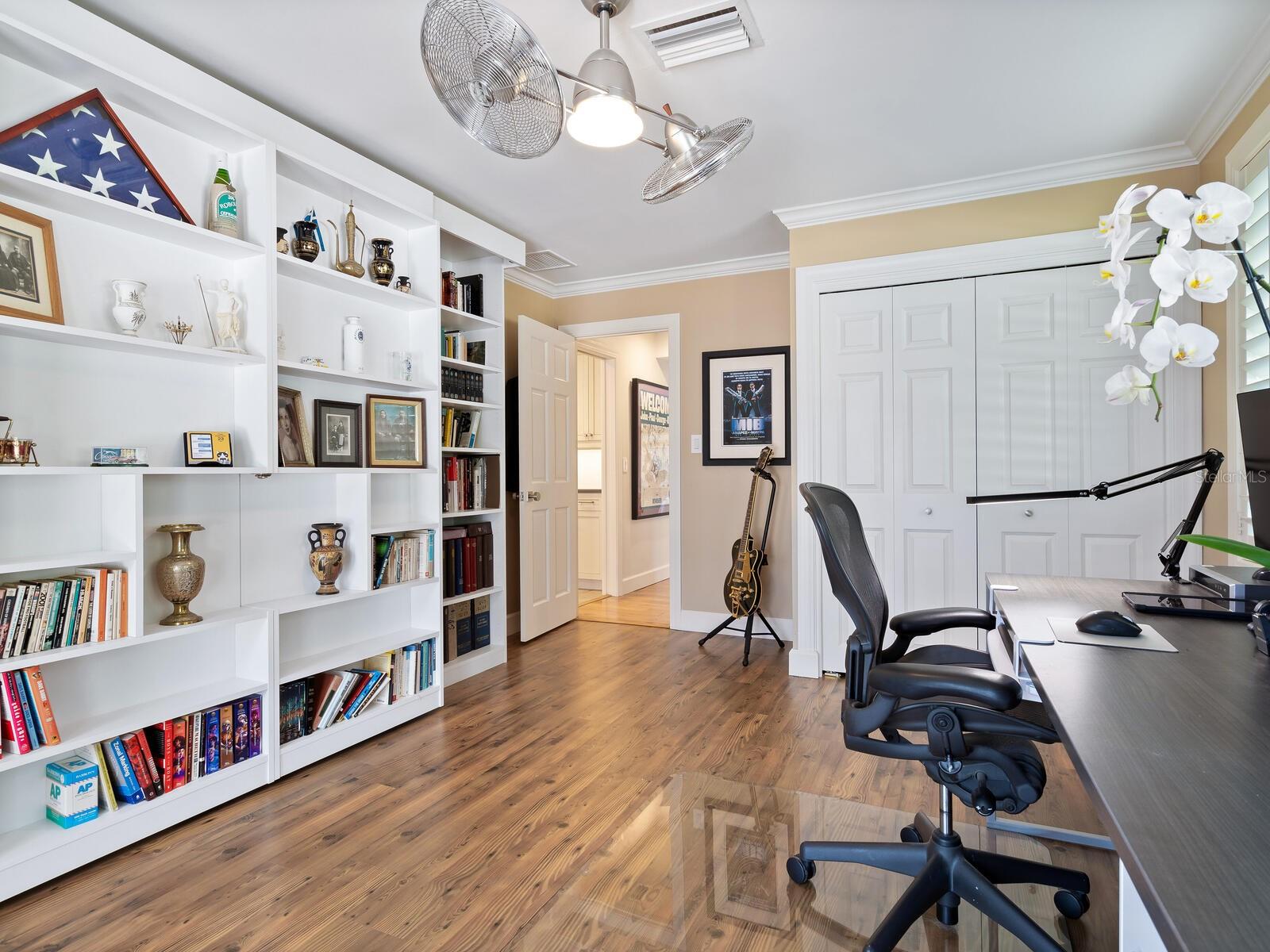 606 OWL WAY, SARASOTA, FL, 34236