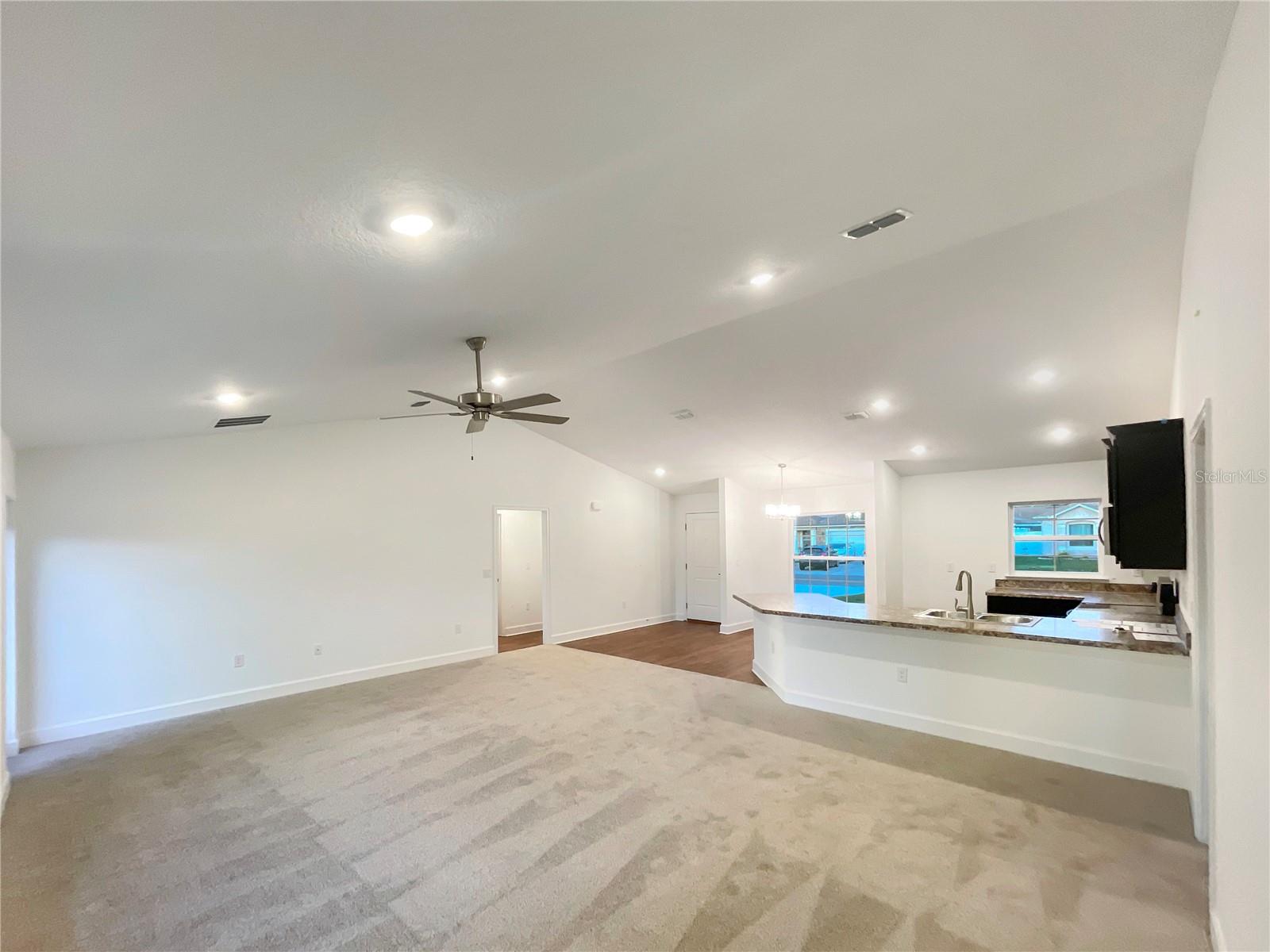 136 NICHOLAS CT, KISSIMMEE, FL, 34758