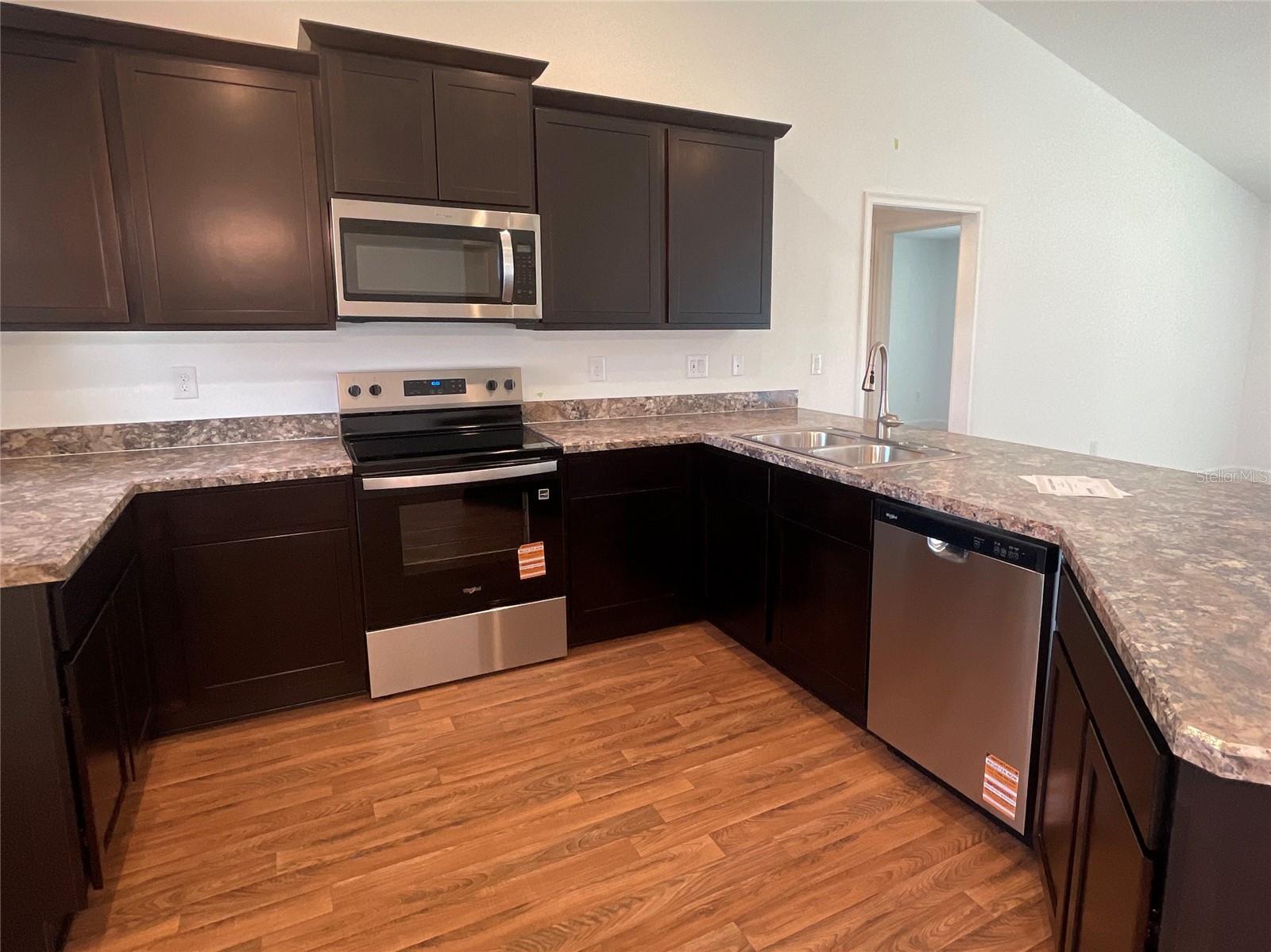 136 NICHOLAS CT, KISSIMMEE, FL, 34758