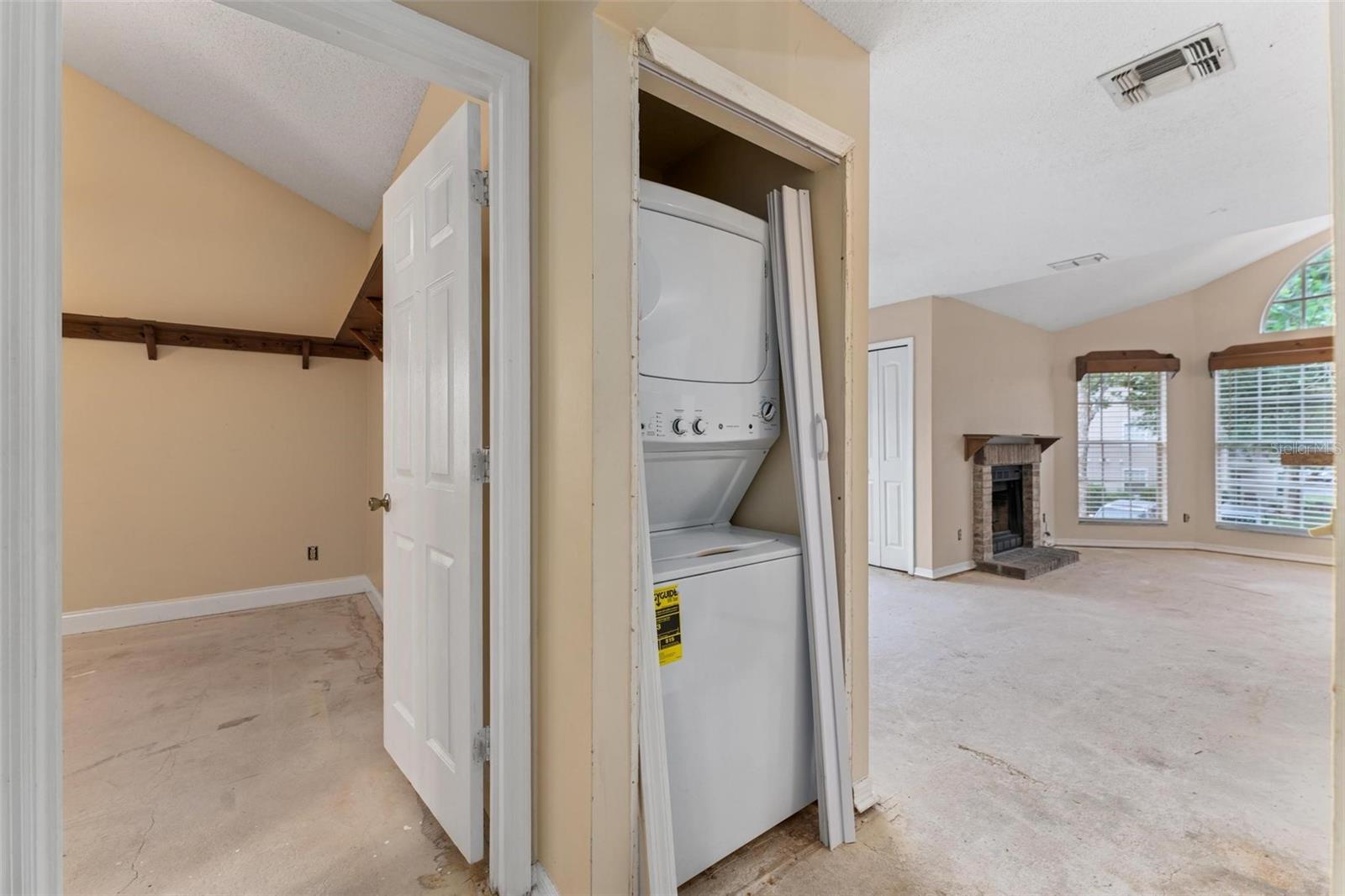 652 ROARING DR #234, ALTAMONTE SPRINGS, FL, 32714