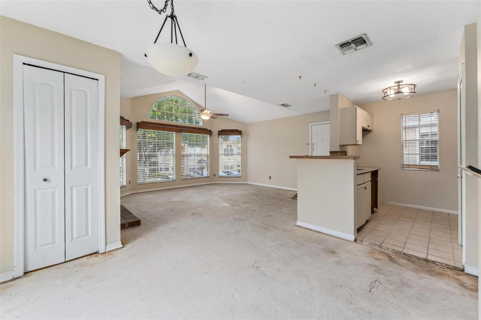 652 ROARING DR #234, ALTAMONTE SPRINGS, FL, 32714