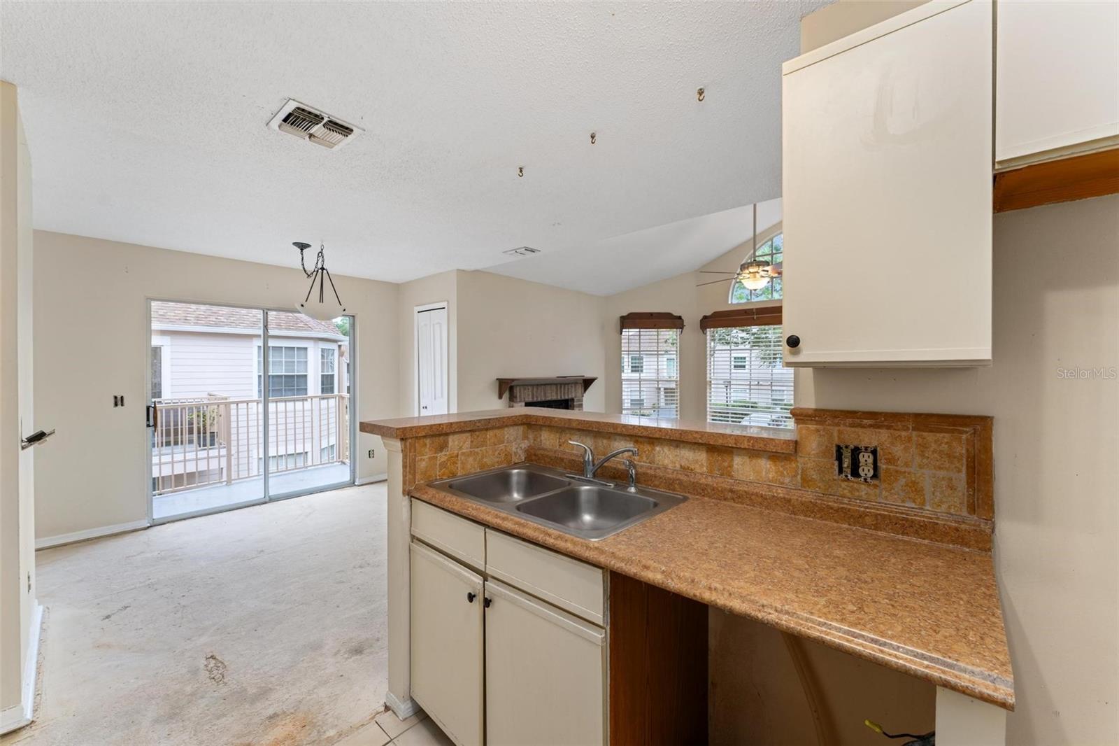 652 ROARING DR #234, ALTAMONTE SPRINGS, FL, 32714