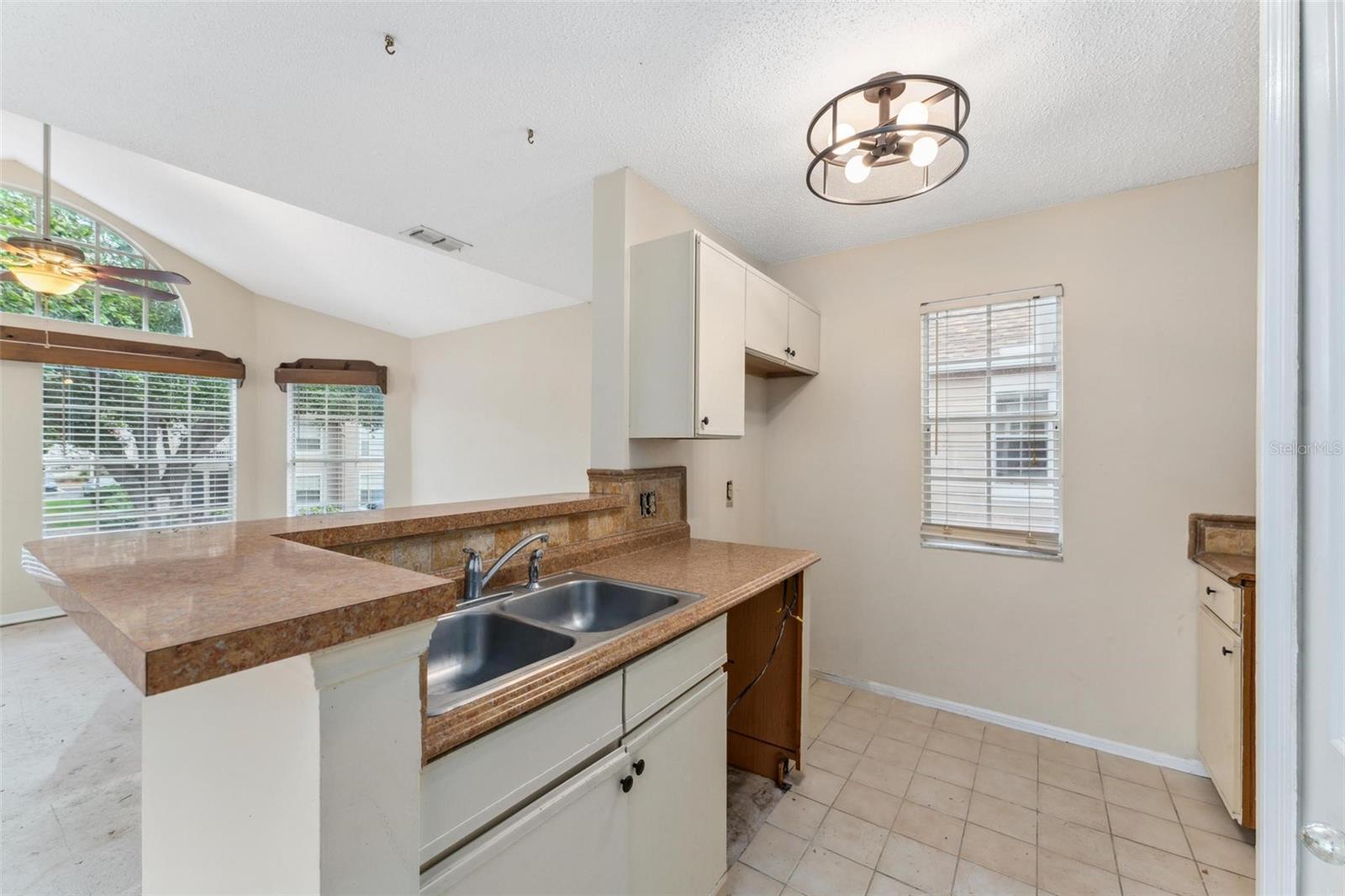 652 ROARING DR #234, ALTAMONTE SPRINGS, FL, 32714